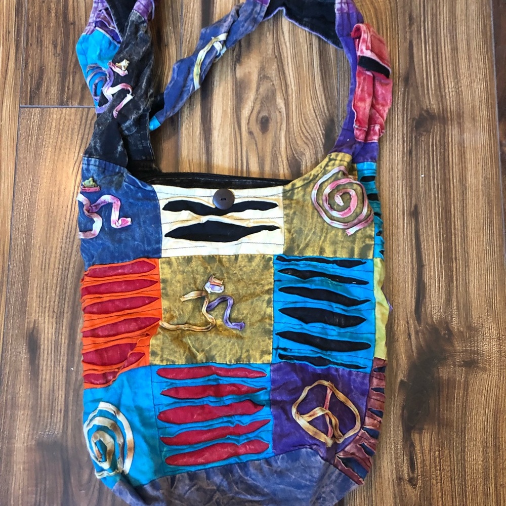Purse - Picture 2 of 2